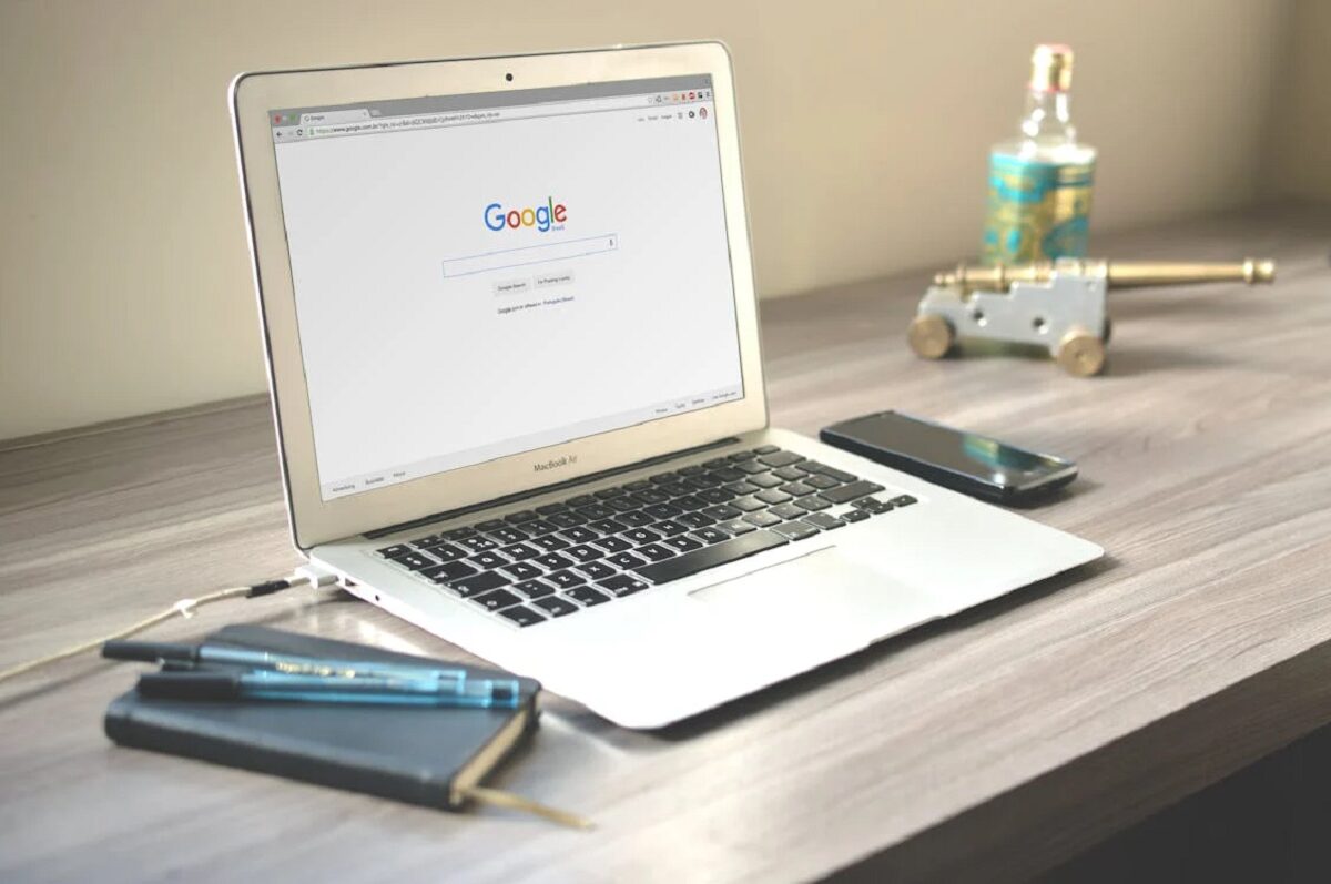 【2024年決定版】SEO戦略で検索順位300%アップ!BtoB企業のWeb担当者必読ガイド 7 2 1