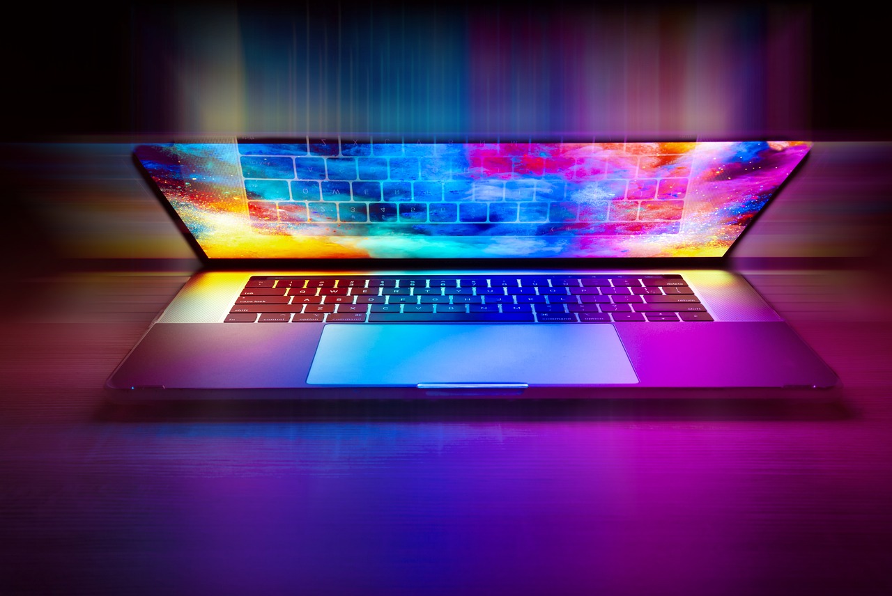 【塾集客チラシ作成ガイド】反応率30%を実現する戦略と実践テクニック 24 laptop 5673901 1280