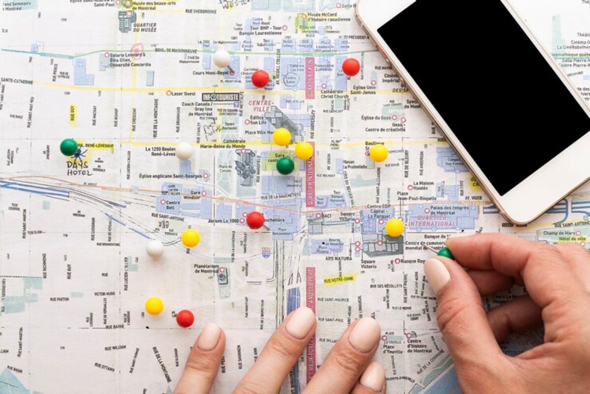 2025年最新【富田林市のWeb集客デジタルマーケティング戦略】地域の特性を活かした実践的アプローチ法 24 map marked with pins by tourist 23 2148232411 1