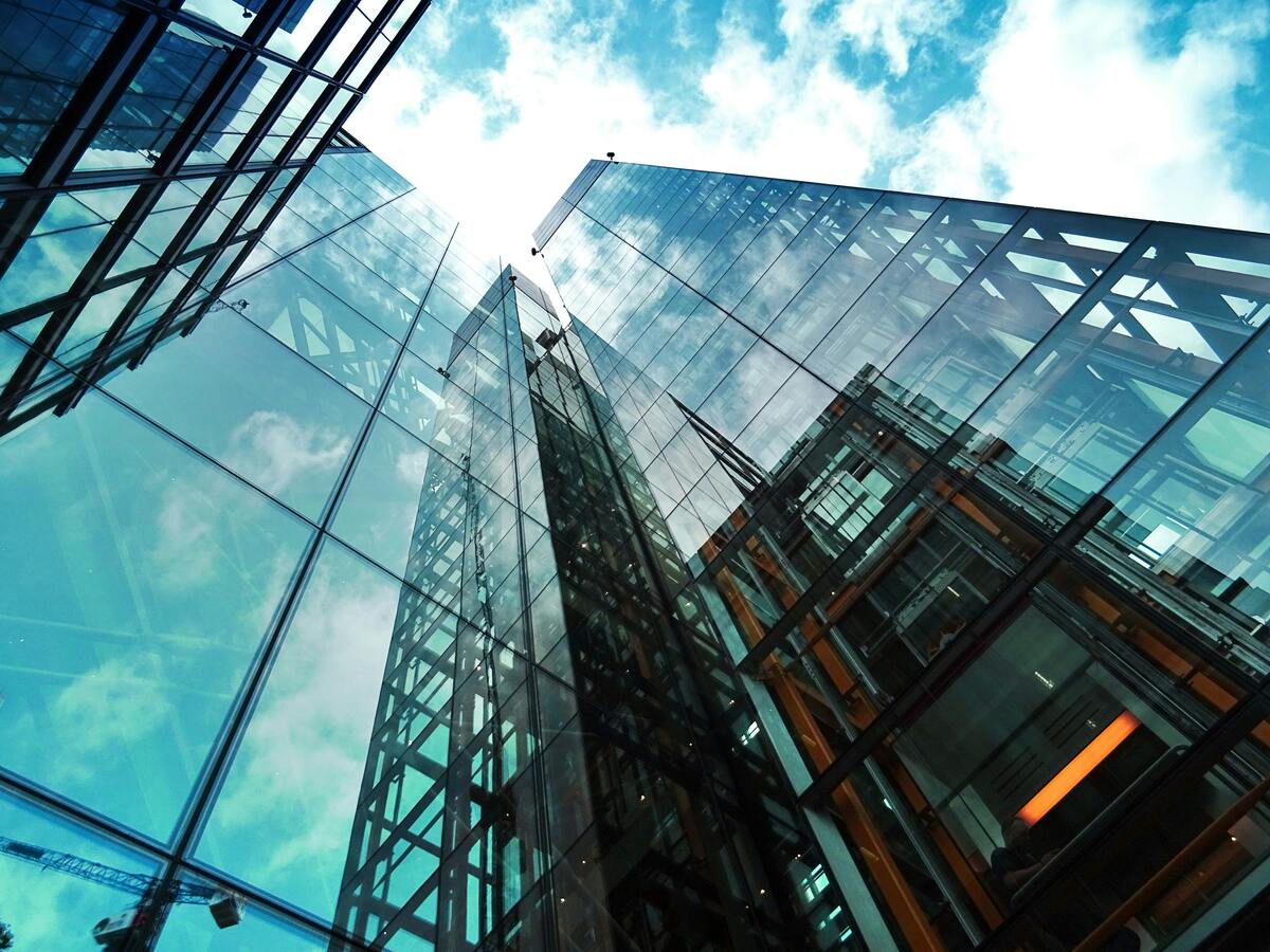 2025年最新版【中小企業のWeb集客方法】低予算で成果を出す実践のコツ 11 pexels sevenstormphotography 443383 1 2