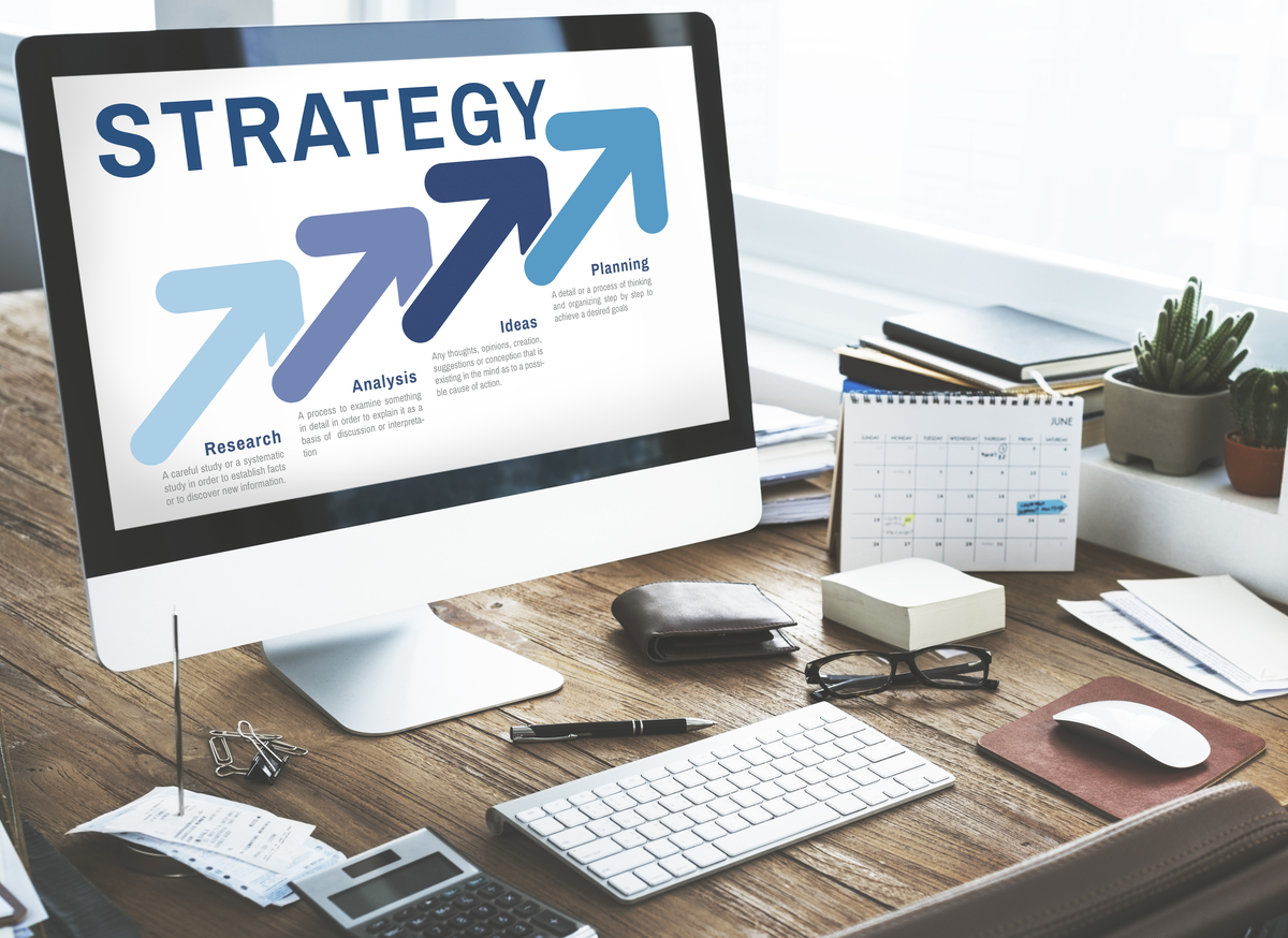 2025年最新【Webマーケティング無料講座完全ガイド】効率的にスキルアップ 10 strategy business planning analysis concept 2